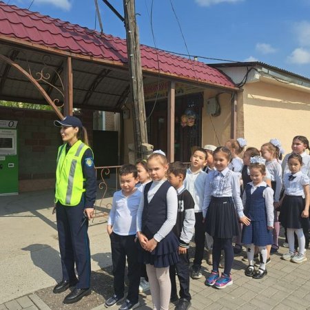 “ЖОЛДА ЖҮРУ ЕРЕЖЕСІН САҚТАЙЫҚ! "  түсіндірме жұмыстары